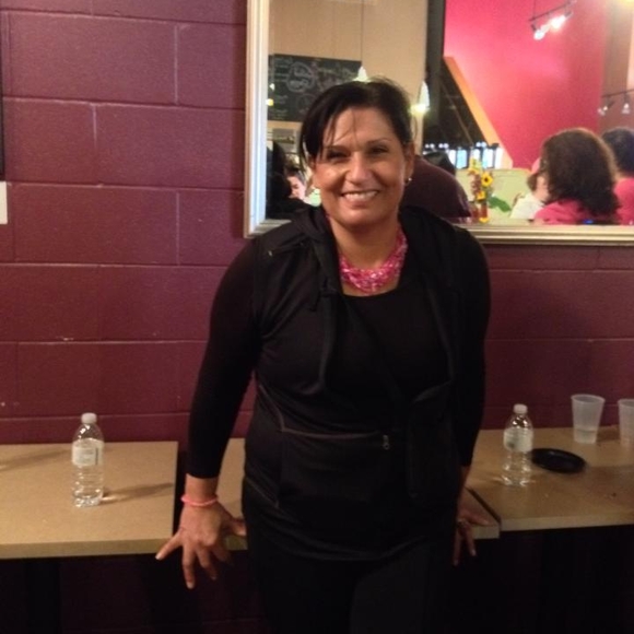 Meet your Posher, Enza - Picture 1 of 1